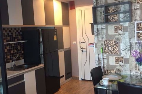 Condominio de 2 dormitorios en Bang Khen, Bangkok, Tailandia № 76597 - foto 4