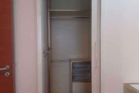 Condominio de 2 dormitorios en Khlong Toei, Bangkok, Tailandia № 76602 - foto 7