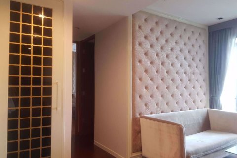 Condominio de 2 dormitorios en Khlong Toei, Bangkok, Tailandia № 76602 - foto 2
