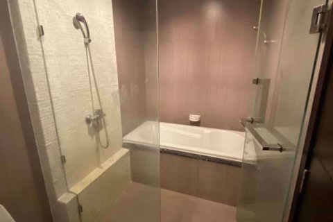 Condominio de 2 dormitorios en Watthana, Bangkok, Tailandia № 76599 - foto 7