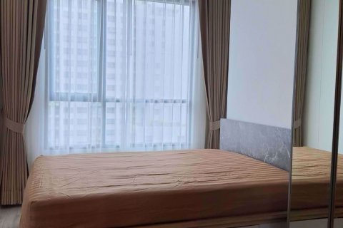 Condominio de 1 dormitorio en Bang Kapi, Bangkok, Tailandia № 76600 - foto 5