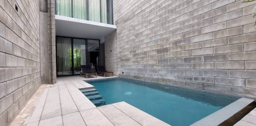 Chalet de 2 dormitorios en Sattahip, Tailandia № 124467