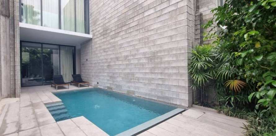 Chalet de 2 dormitorios en Sattahip, Tailandia № 124466