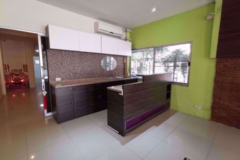 Casa de 3 dormitorios en Wang Thonglang, Bangkok, Tailandia № 76461 - foto 5