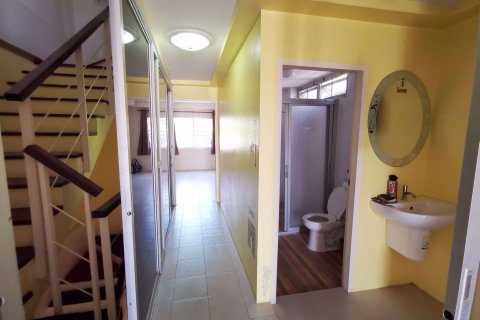 Casa de 3 dormitorios en Wang Thonglang, Bangkok, Tailandia № 76461 - foto 17