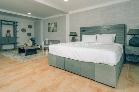 Casa de 6 dormitorios en Kamala, Tailandia № 131192 - foto 12