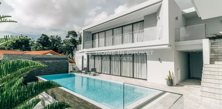 Casa de 6 dormitorios en Kamala, Tailandia № 131192