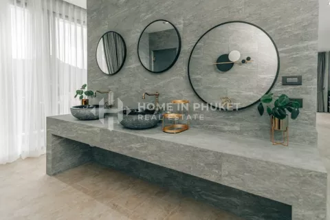 Casa de 6 dormitorios en Kamala, Tailandia № 131192 - foto 16