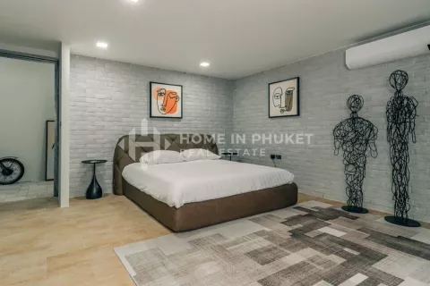 Casa de 6 dormitorios en Kamala, Tailandia № 131192 - foto 22