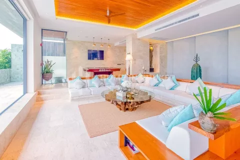 Casa de 11 dormitorios en Phuket, Tailandia № 131195 - foto 5