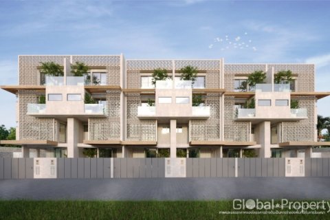 Casa de 4 dormitorios en Pattaya, Tailandia № 81838 - foto 8