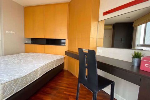 Condominio de 3 dormitorios en Bang Kho Laem, Bangkok, Tailandia № 76870 - foto 8
