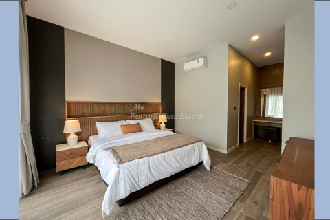 Casa de 3 dormitorios en Bang Lamung, Tailandia № 78614 - foto 14
