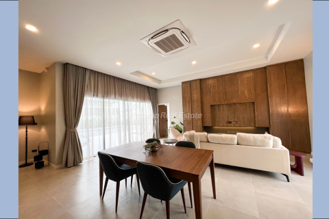 Casa de 3 dormitorios en Bang Lamung, Tailandia № 78614 - foto 4