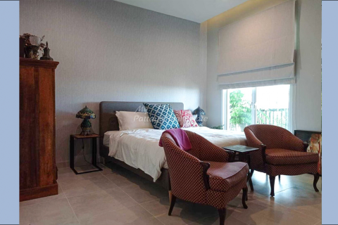 Casa de 3 dormitorios en Bang Lamung, Tailandia № 78611 - foto 14