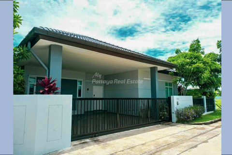 Haus in Bang Lamung, Thailand 3 Schlafzimmer № 78611