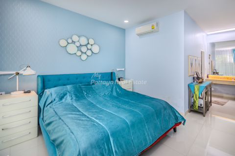 House in Bang Lamung, Thailand 3 bedrooms № 78612 - photo 11