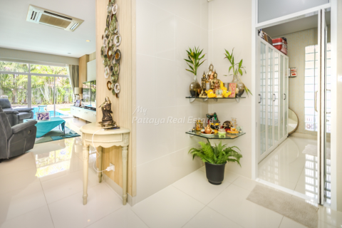 House in Bang Lamung, Thailand 3 bedrooms № 78612 - photo 3