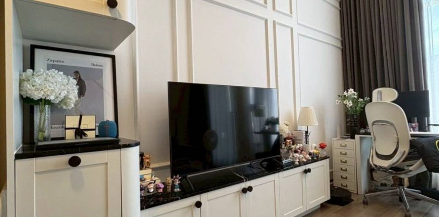 Dúplex de 1 dormitorio en Bangkok, Tailandia № 132454