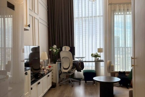 Dúplex de 1 dormitorio en Bangkok, Tailandia № 132454 - foto 3