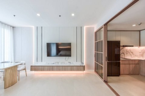 Estudio en el condominio en Bangkok, Tailandia № 132460 - foto 2