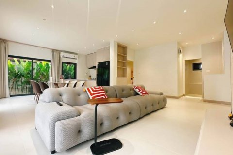Chalet de 3 dormitorios en Phuket, Tailandia № 125773 - foto 3