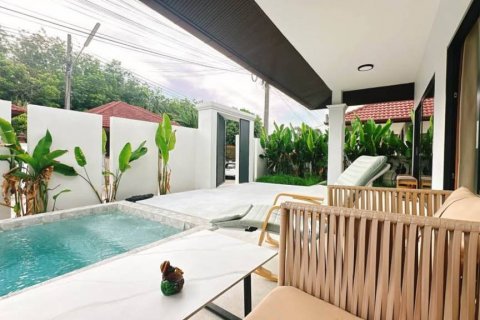 Chalet de 3 dormitorios en Phuket, Tailandia № 125773 - foto 2
