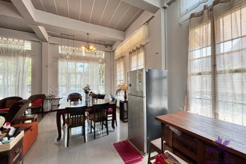 Casa de 7 dormitorios en Chiang Mai, Tailandia № 125768 - foto 6