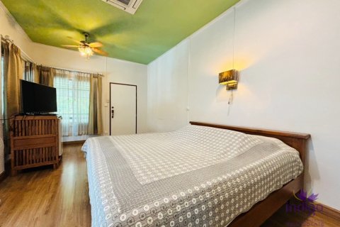 Casa de 7 dormitorios en Chiang Mai, Tailandia № 125768 - foto 9
