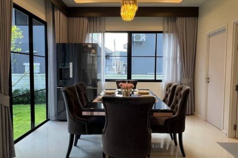 Casa de 3 dormitorios en Phuket, Tailandia № 125774 - foto 6