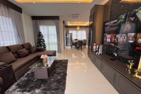 Casa de 3 dormitorios en Phuket, Tailandia № 125774 - foto 2