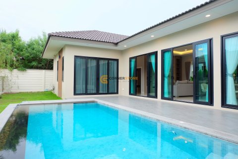 Estudio en Pattaya, Tailandia № 132159 - foto 2