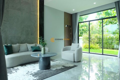 Estudio en Bang Lamung, Tailandia № 132158 - foto 4