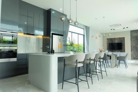 Estudio en Bang Lamung, Tailandia № 132158 - foto 8