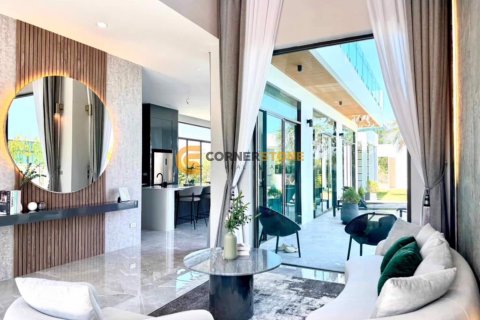 Estudio en Bang Lamung, Tailandia № 132158 - foto 3
