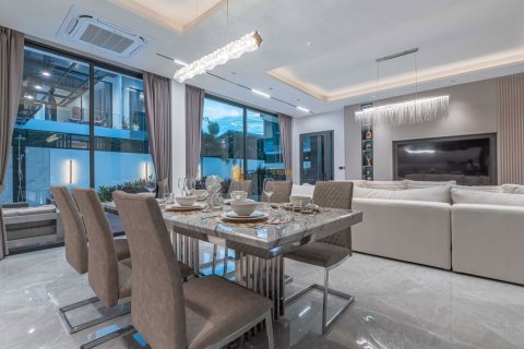 Estudio en Jomtien Beach, Pattaya, Tailandia № 124141 - foto 8