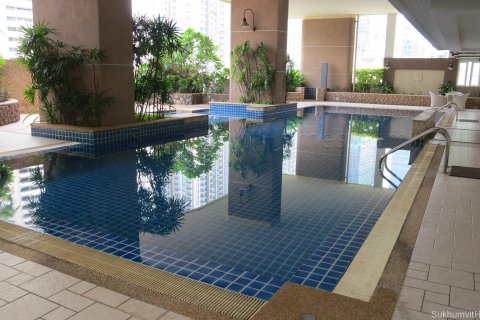 Condominio de 2 dormitorios en Bangkok, Tailandia № 144217 - foto 13