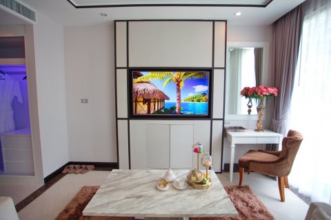 Apartamento de 1 dormitorio en Phuket, Tailandia № 81804 - foto 8
