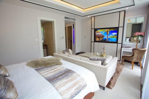 Apartamento de 1 dormitorio en Phuket, Tailandia № 81804 - foto 4