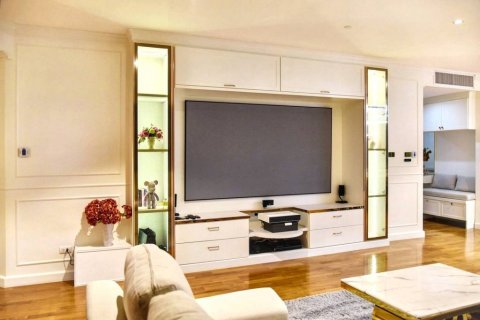 Condominio de 4 dormitorios en Khlong San, Bangkok, Tailandia № 132921 - foto 3