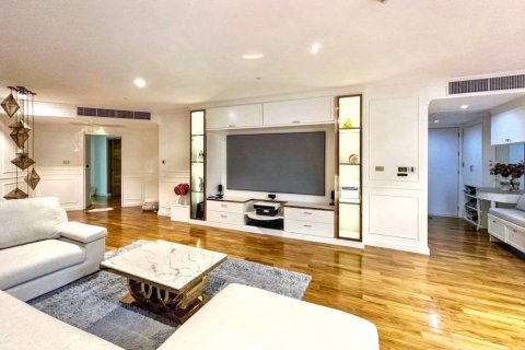 Condominio de 4 dormitorios en Khlong San, Bangkok, Tailandia № 132921 - foto 5