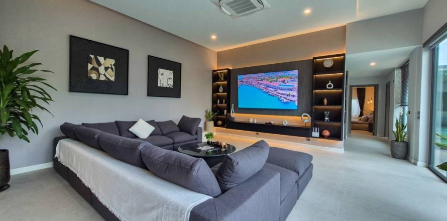 Chalet de 6 dormitorios en Pattaya, Tailandia № 132923