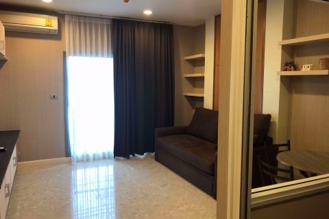 Eigentumswohnung in Khlong Toei, Bangkok, Thailand, 1 Schlafzimmer  № 76264