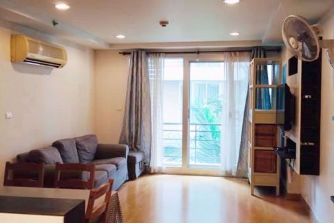 Condo à Yan Nawa, Bangkok, Thaïlande, 2 chambres  № 76261