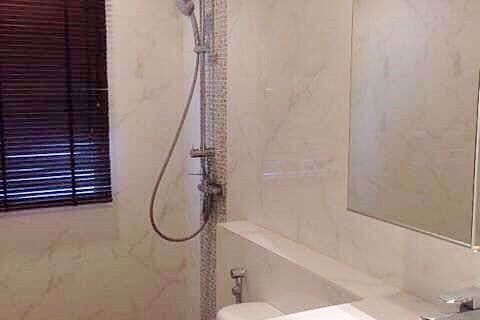 Condominio de 2 dormitorios en Yan Nawa, Bangkok, Tailandia № 76261 - foto 5