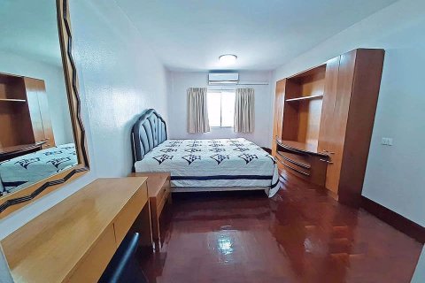 Condominio de 2 dormitorios en Phaya Thai, Bangkok, Tailandia № 76267 - foto 4