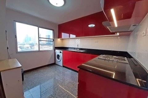 Condominio de 2 dormitorios en Phaya Thai, Bangkok, Tailandia № 76266 - foto 2