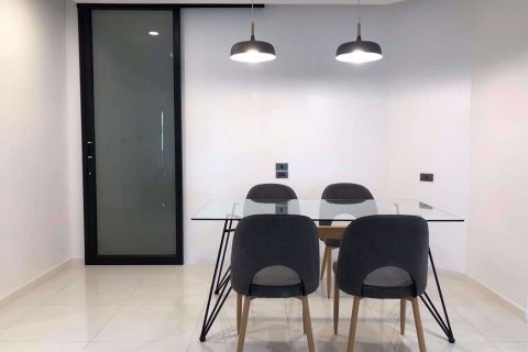 Condominio de 3 dormitorios en Watthana, Bangkok, Tailandia № 76262 - foto 3