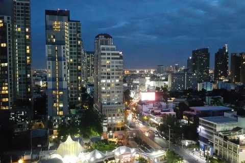 Condominio de 1 dormitorio en Bangkok, Tailandia № 143843 - foto 12