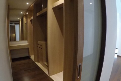 Condominio de 3 dormitorios en Bangkok, Tailandia № 143845 - foto 6